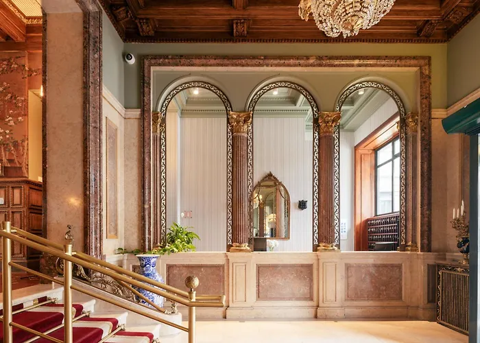 Hotel Infante Sagres - Small Luxury Of The World