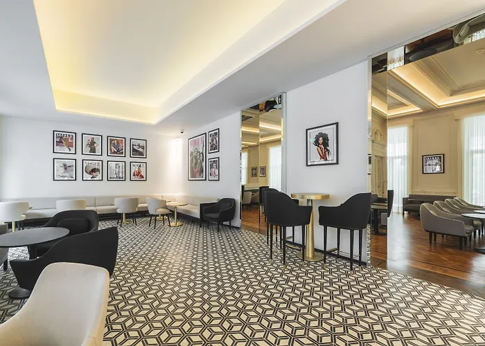 Infante Sagres - Small Luxury Of The World Otel 5*