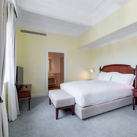 Hotel Infante Sagres - Small Luxury Of The World
