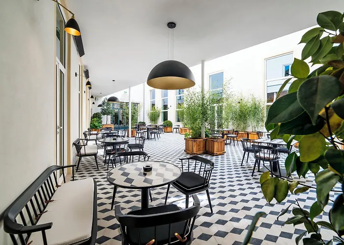 Hotel Infante Sagres - Small Luxury Of The World