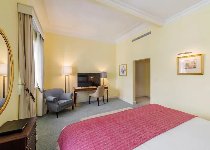 Отель Infante Sagres - Small Luxury Of The World 5*